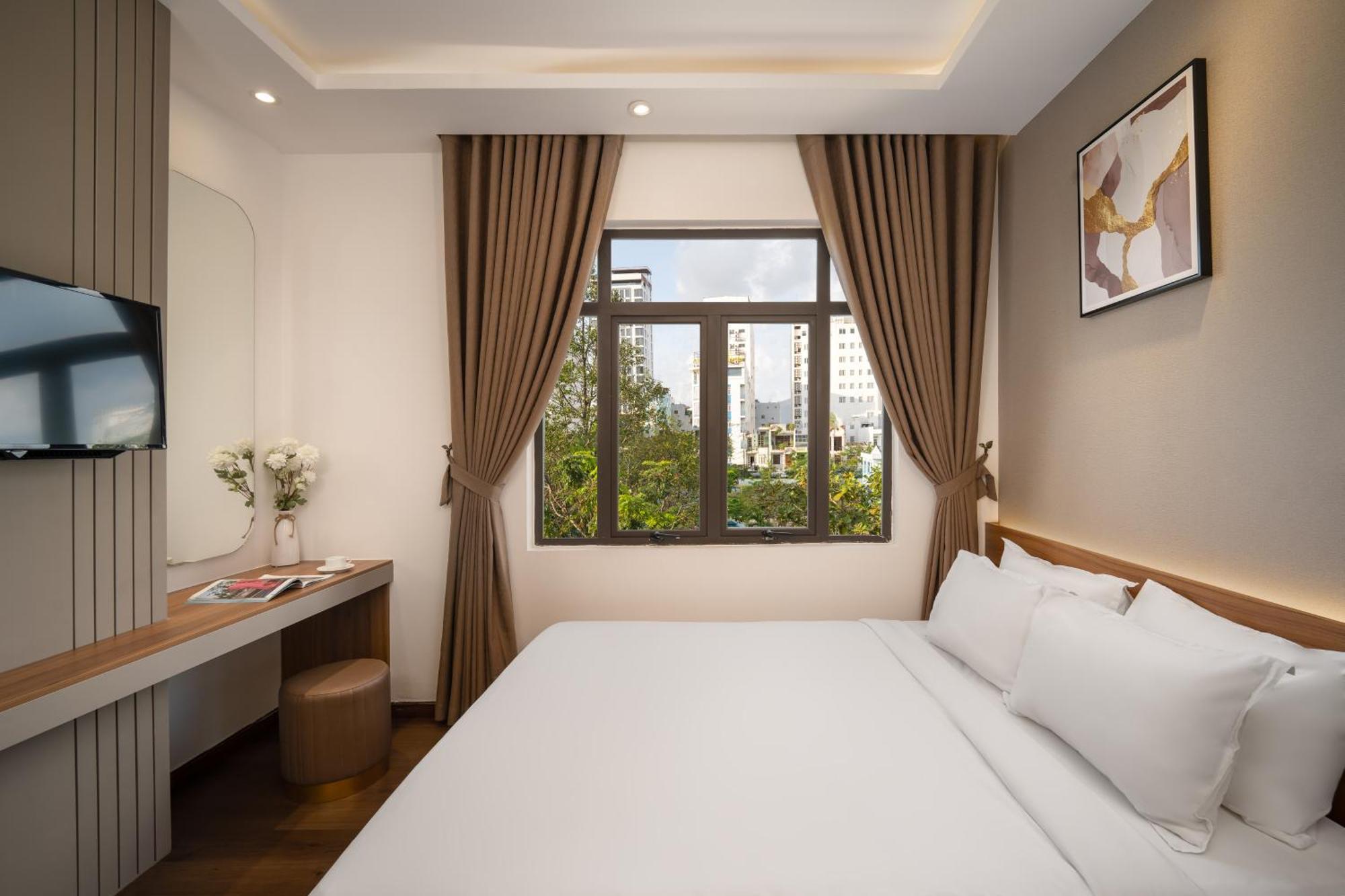 Duong Gia Hotel Danang Exterior photo