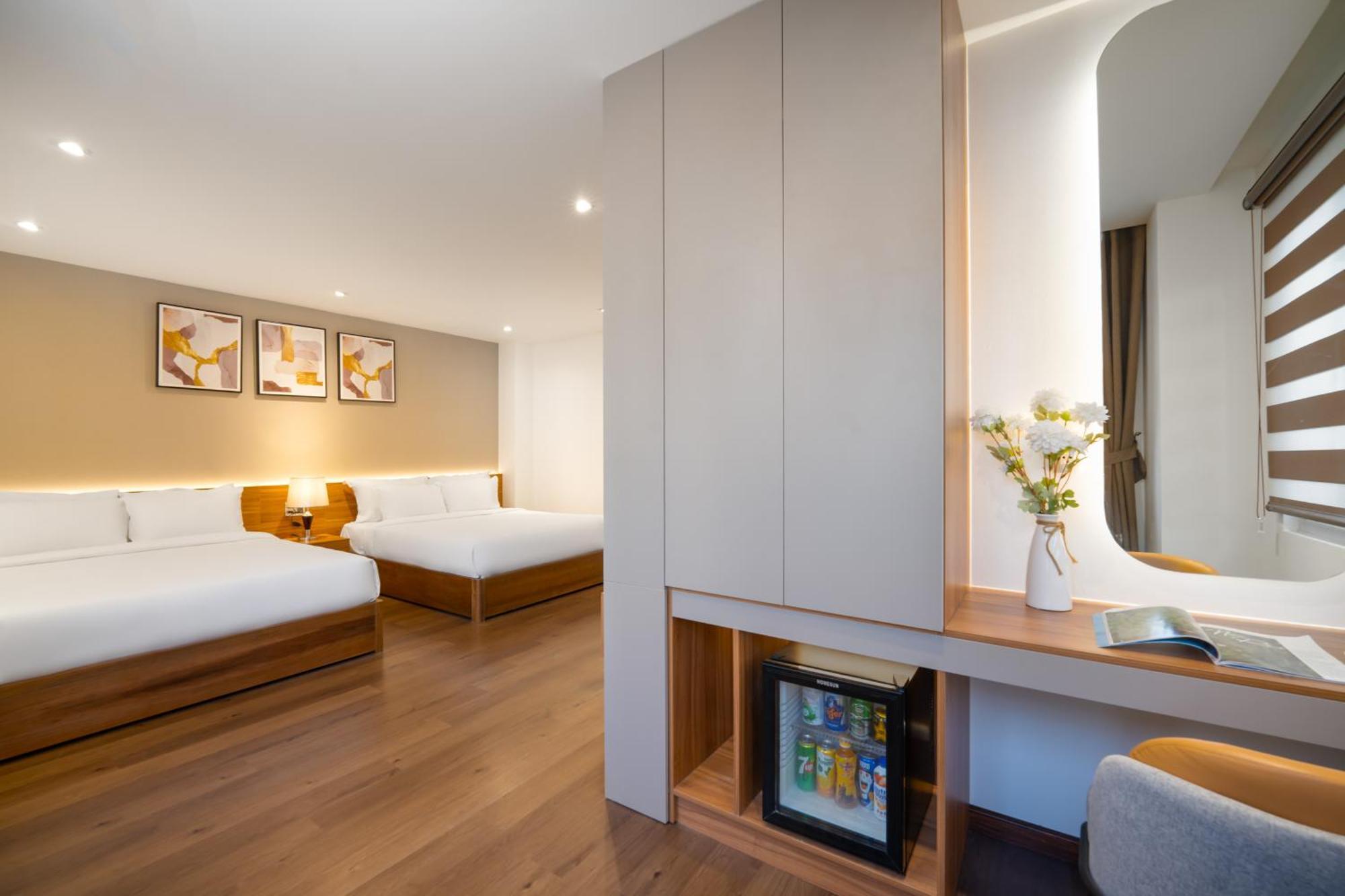 Duong Gia Hotel Danang Exterior photo