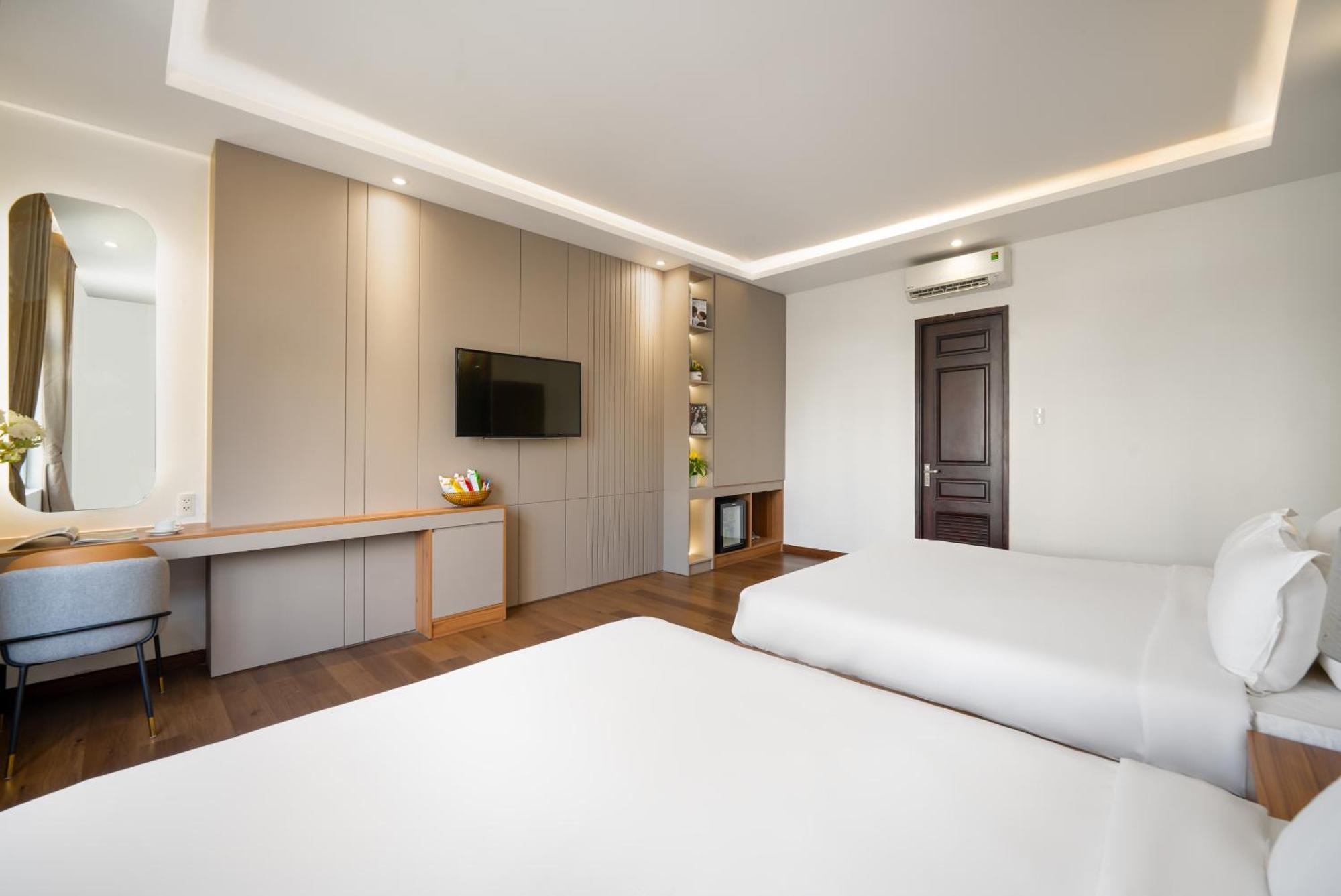 Duong Gia Hotel Danang Exterior photo